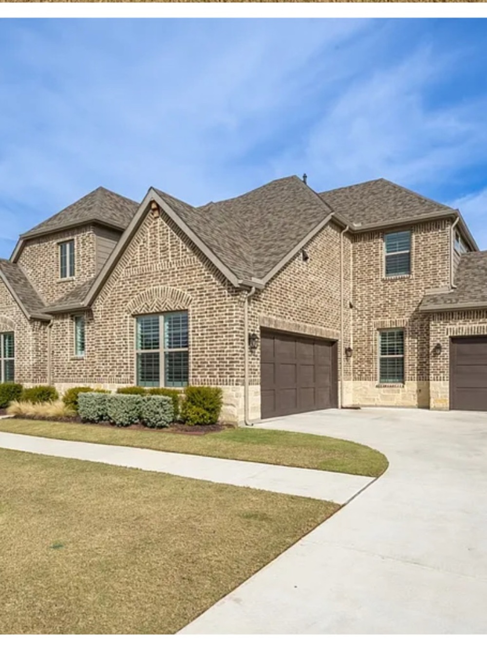 Priced at $899,999- 1112 Lacey Oak Ridge, Flower Mound, TX. 76227 DM to see 🏠